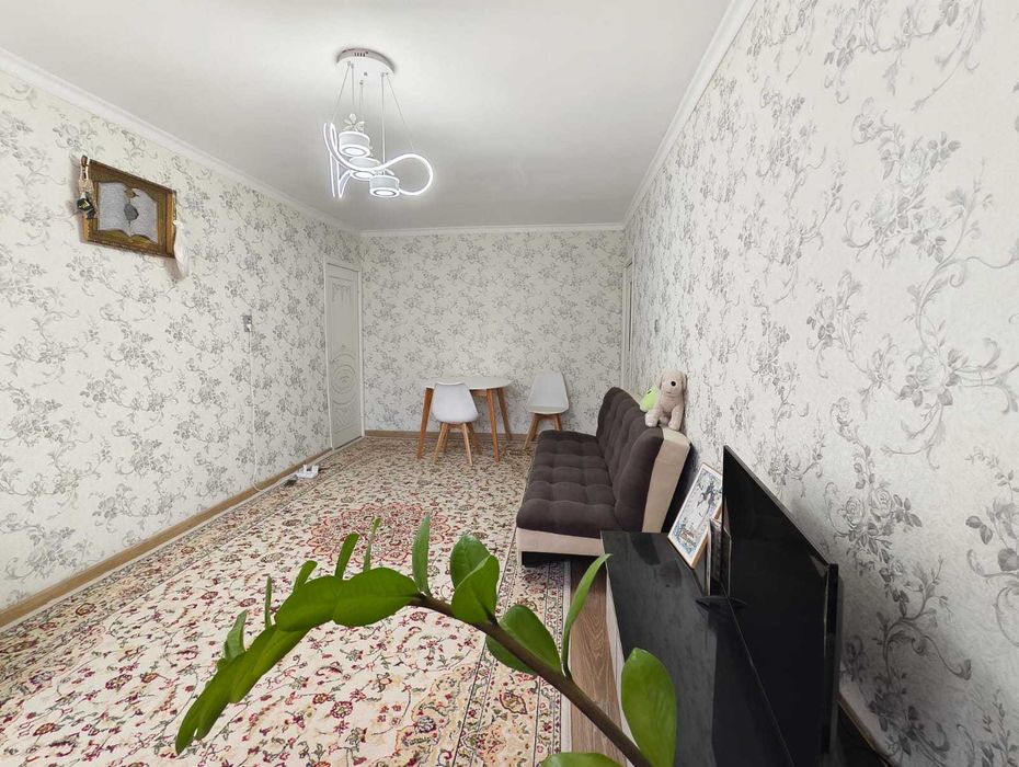 Продаётся 2-комнатная квартира ул.ГАГАРИНА - КРЫТЫЙ РЫНОК. Этаж 4/5.