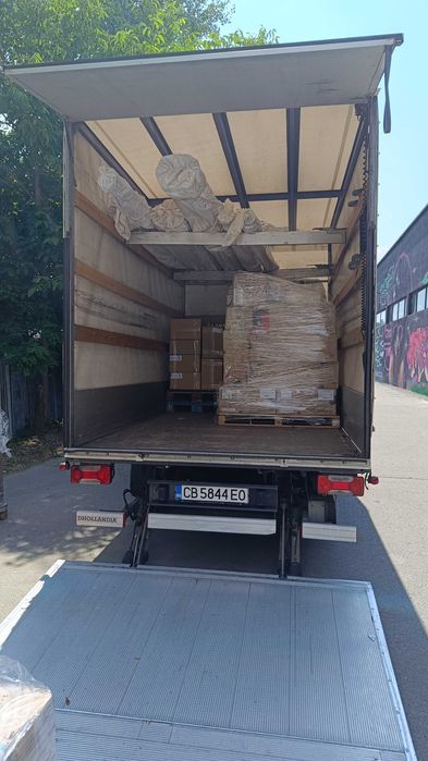 Транспортни услуги с бус с падащ борд до 3.5 т.