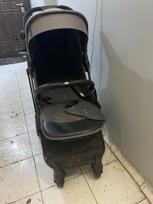 Коляска в отличном состоянии