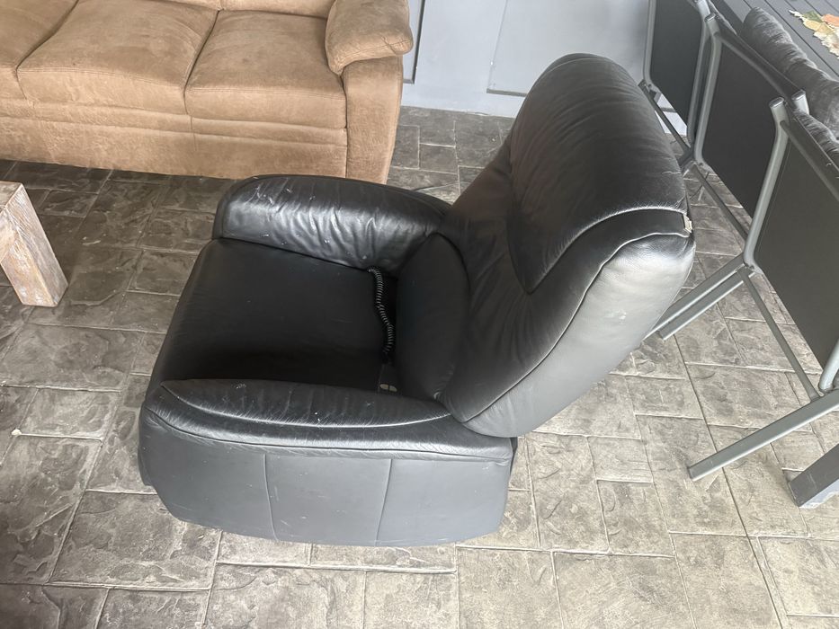 Fotoliu Recliner Electric din Piele – Relaxare & Funcție Medicală de Ridicare (Stand-Up Assist)