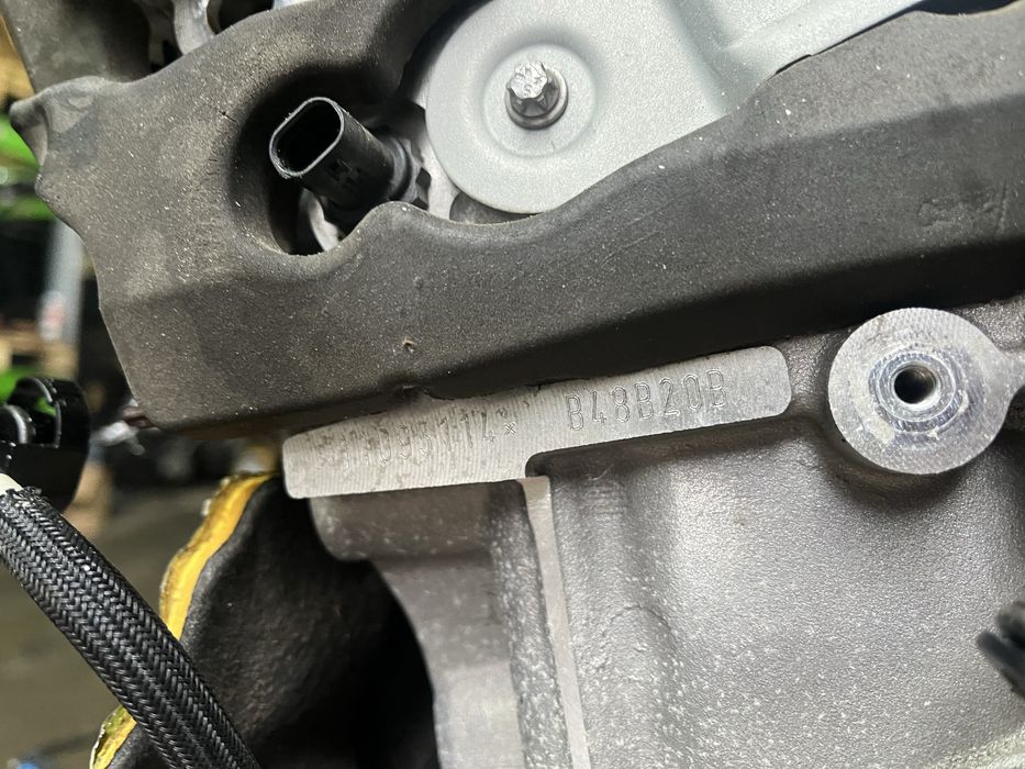 Двигател бмв Б48Б20Б 3.0и 252 коня ( dvigatel bmw B48B20B 3.0i 252 hp