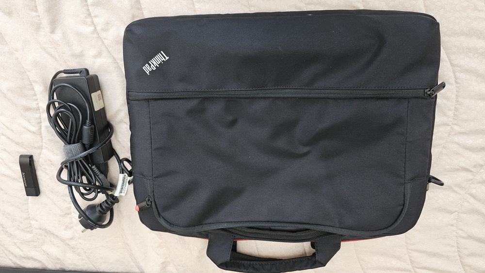 Лаптоп Lenovo T530i SSD 1TB i5 8GB RAM + LT1423p Монитор + Екстри