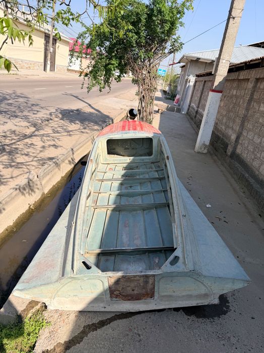 Продам лодку казанку