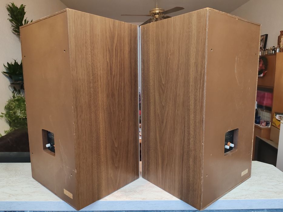 Technics SB-402 най високия клас от тази серия за годините си 1976г.