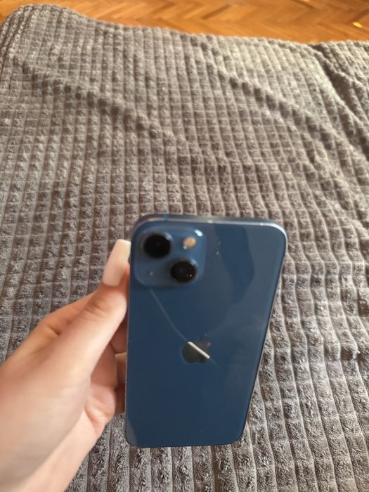 Iphone 13 simplu