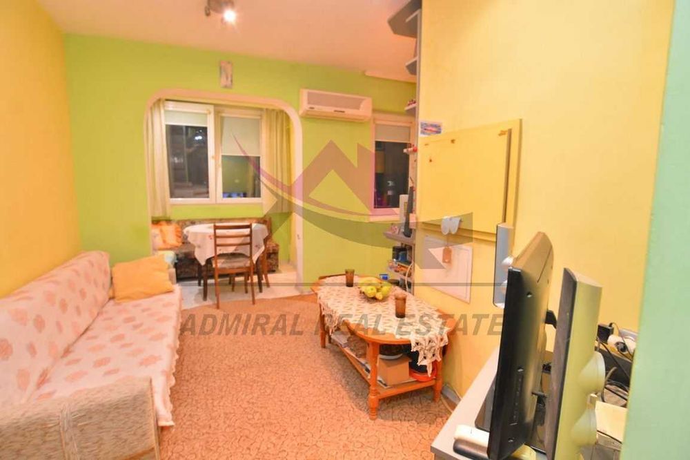 Продава се Тристаен апартамент в Варна, Кайсиева градина - 74 кв.м за 1892 €/кв.м - Снимка #2