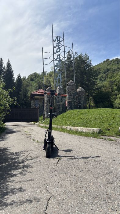 Куго м4 про мах электросамокат