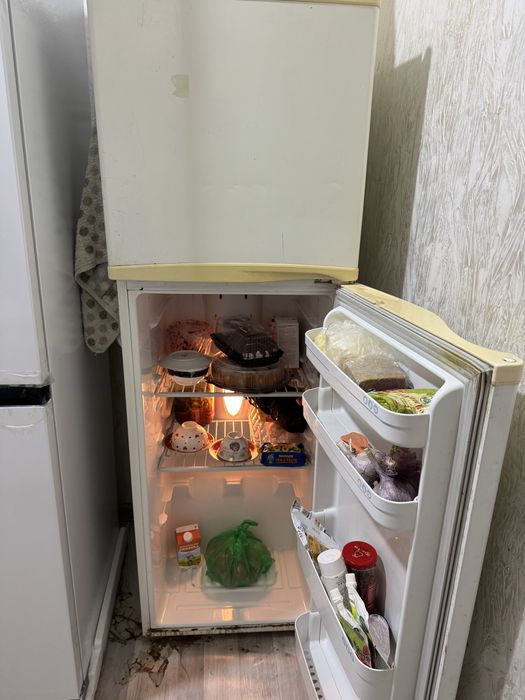 Холодильник LG буу продам