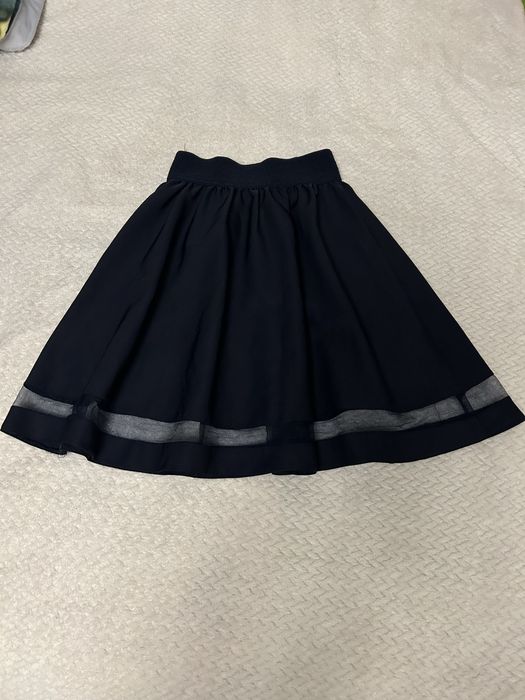 продам всю школьную форму за 5000.