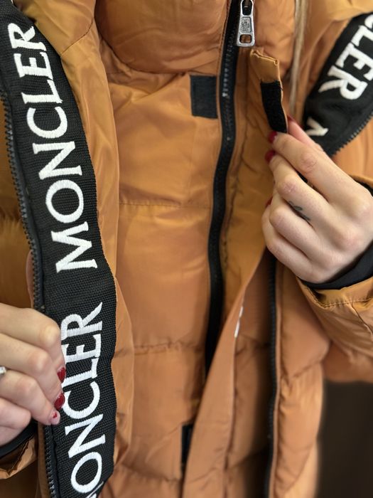 Ново ИЗЧИСТВАНЕ -50% дамско зимно/есенно/ пролет  яке Moncler L размер