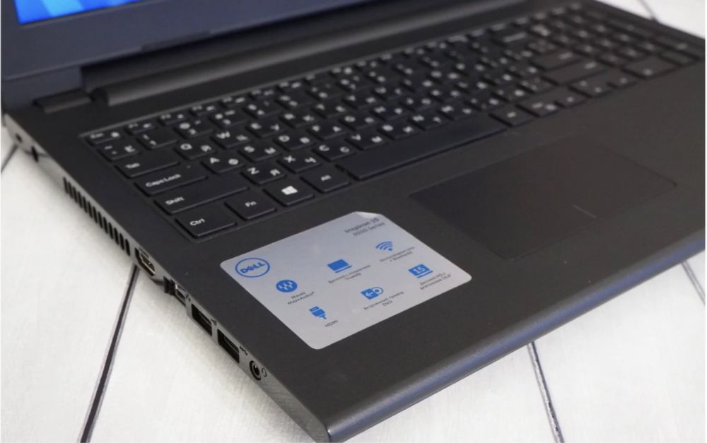 Продам ноутбук Dell inspirion 3542