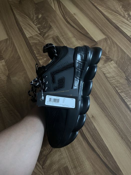 Versace chain reaction triple black