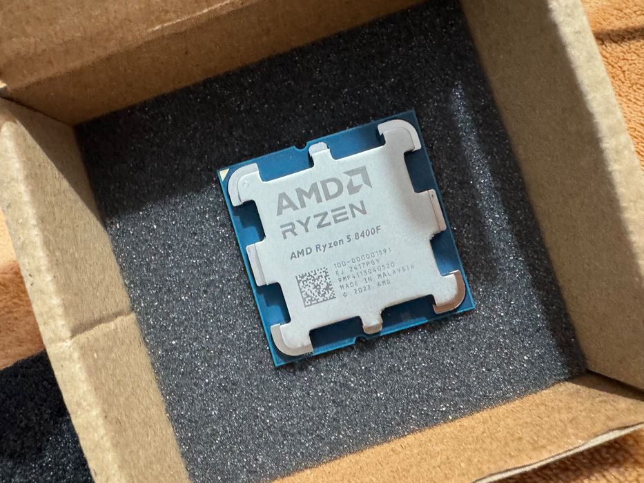 Procesor AMD Ryzen 5 8400F/Cooler Inter-Tech 4P90 Pro