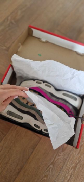 Nike Air Max 95 Premium "Daisy Chain"