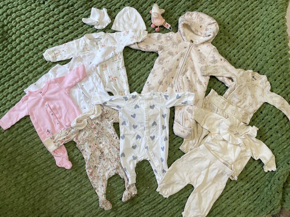 Лот бебешки дрехи