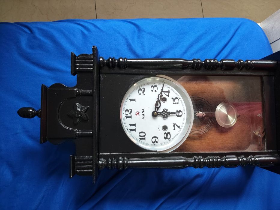 Ceas antic cu pendul