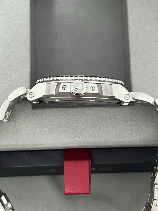 Oris  Aquis новые