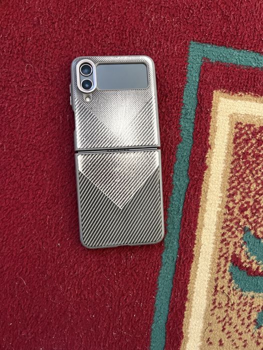 Samsung Z flip 4 мотоциклге обмен