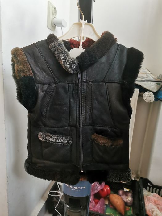 Vesta/bundita din blana naturala de oaie