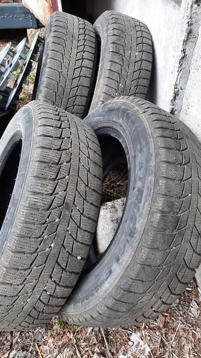 Продам диски резину колпаки Р15