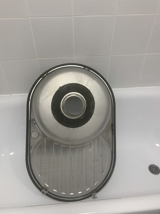 Мойка б/у в хорошем состоянии