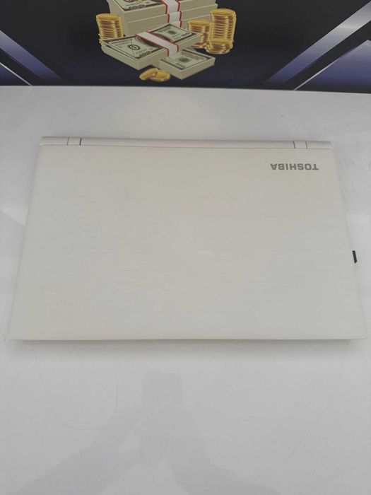 Laptop Toshiba Satellite C55 i3-5005U GeForce 920m AGP Amanet Cod 3669