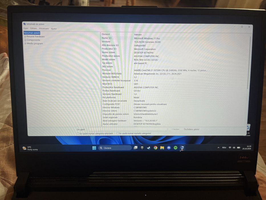 Vând laptop ASUS ROG STRIX G512LI