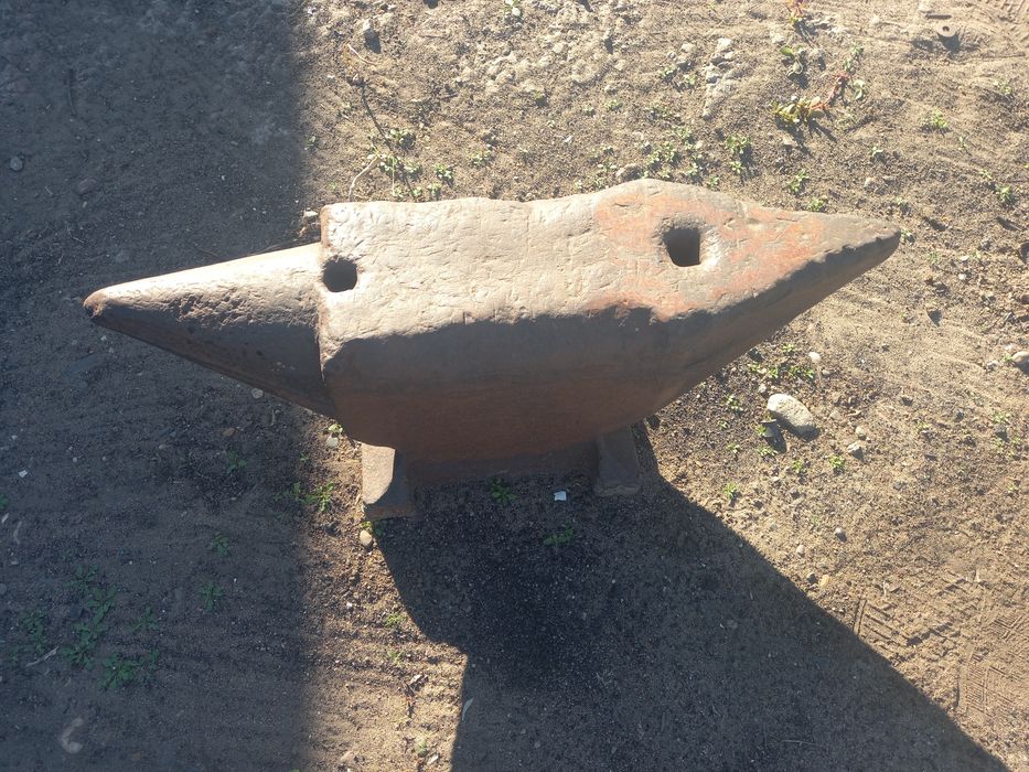 Продам тисы и ноковал