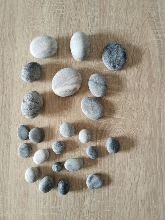 Камни с речки для декора.