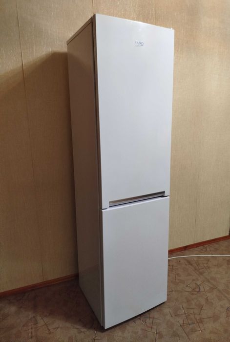 Холодильник Бэко