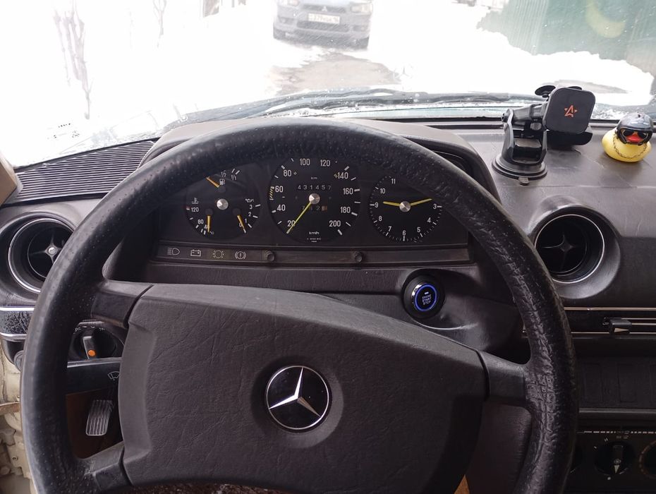 Продам Мерседес 123