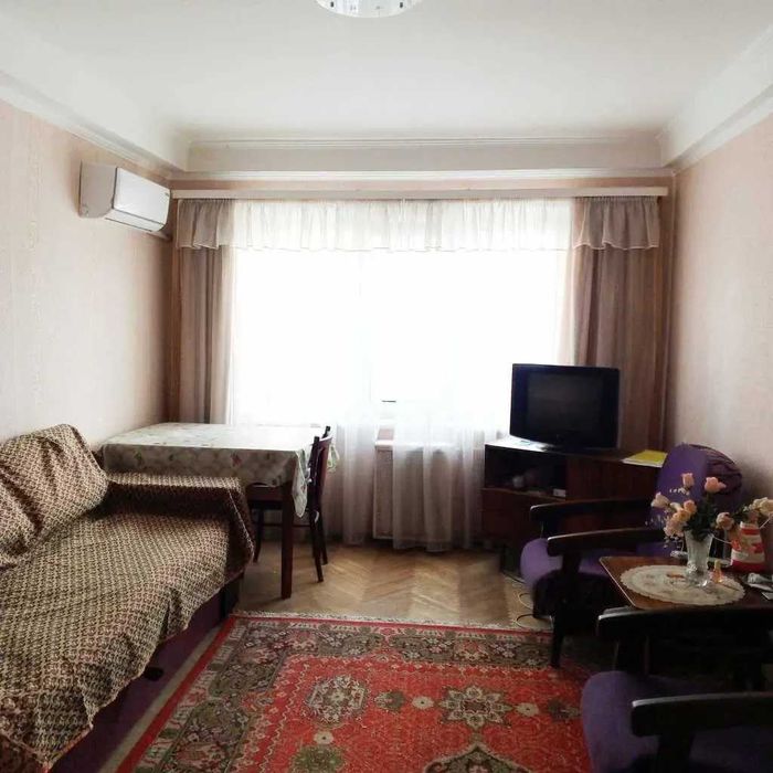 Дава се под наем Двустаен апартамент в София, Център - 55 кв.м за 397.8 € - Снимка #2