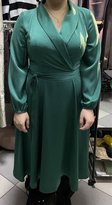 Платья нарядные