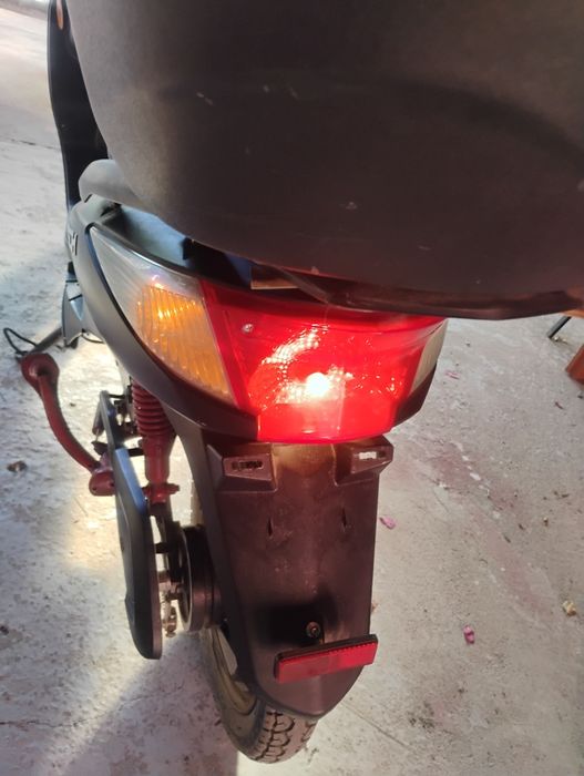 Vând scuter ztech electric sau schimb cu atv