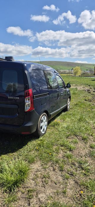 Se vinde dacia dokker.