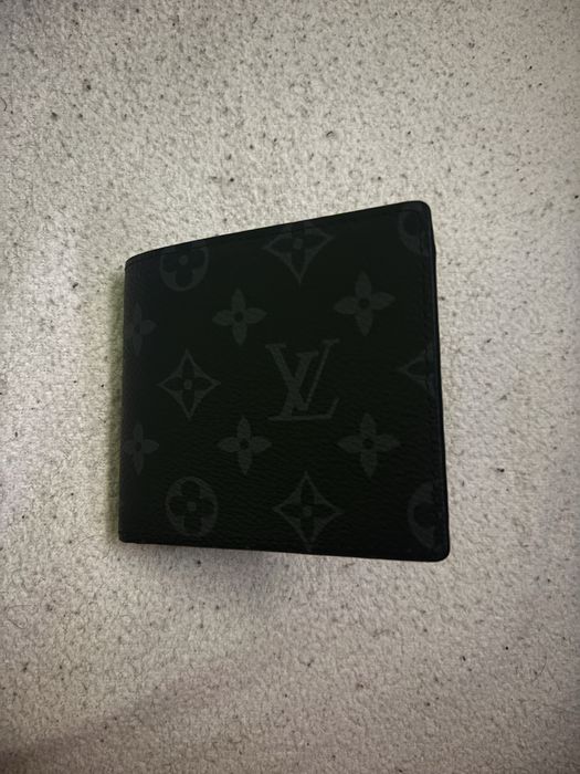 Louis Vuitton черен портфейл