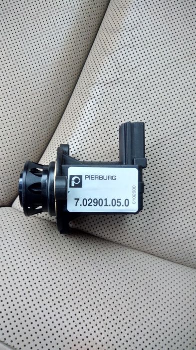 Бензинов бутален турбоусилвателен клапан, изключващ клапан.