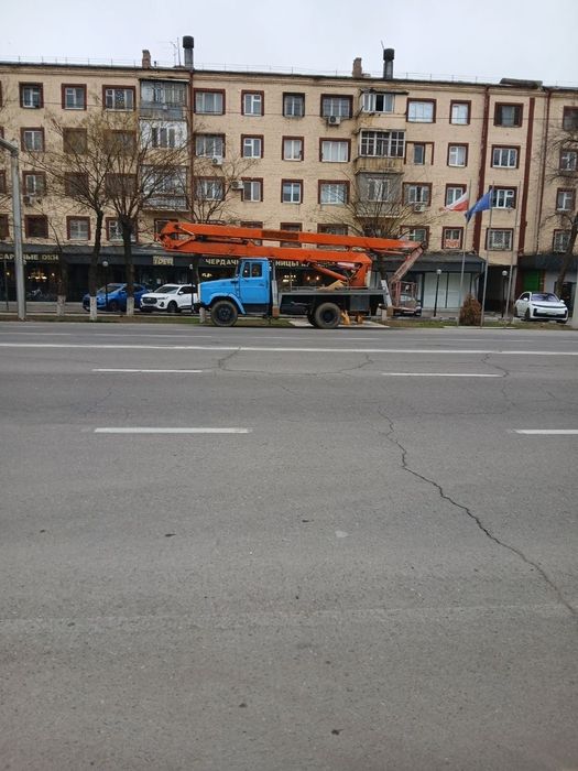 Продам автовышку 22 метор