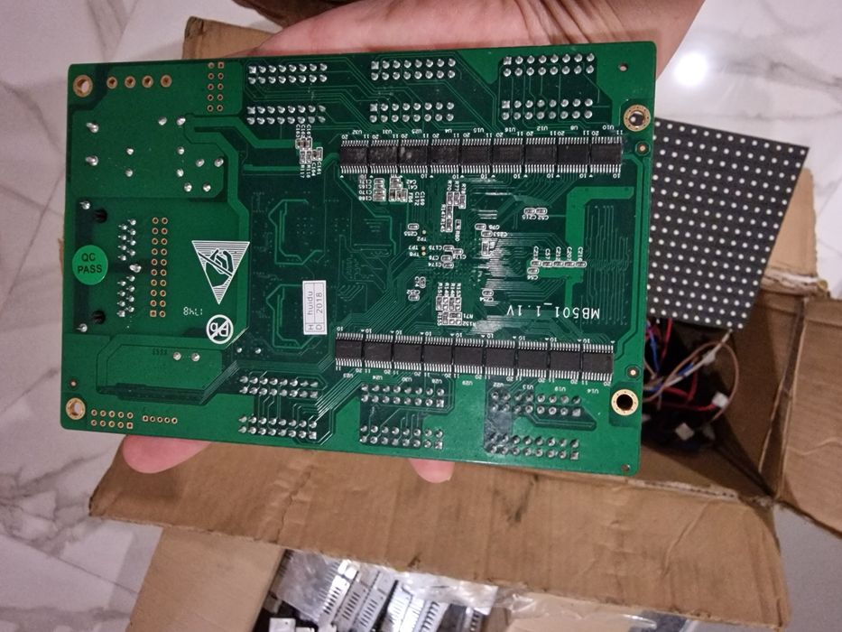 Лэд дисплей продается Led