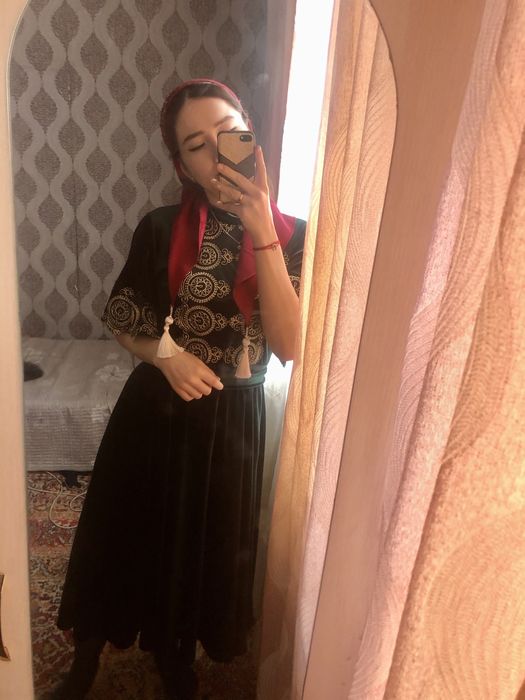 Продам платья