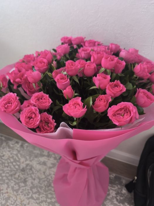 Продам б/у букет роз