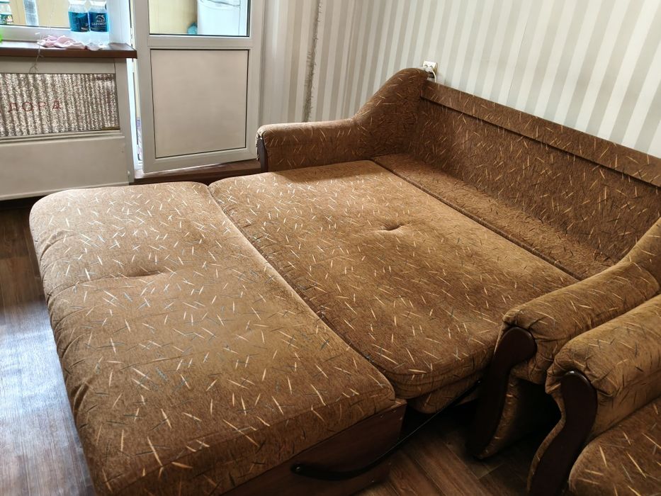 Продаётся диван и кресло