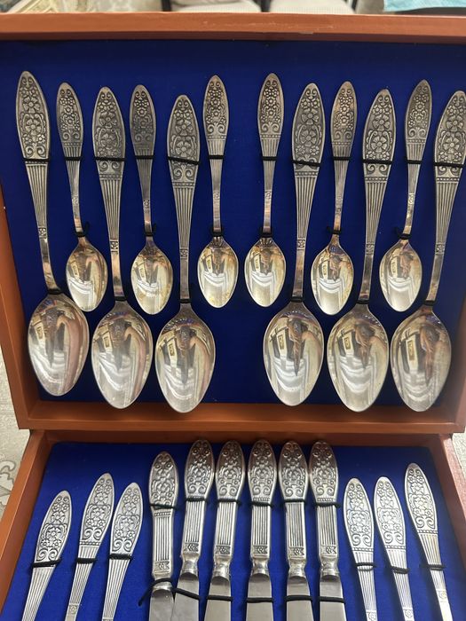 Набор вилок и ложек винтаж