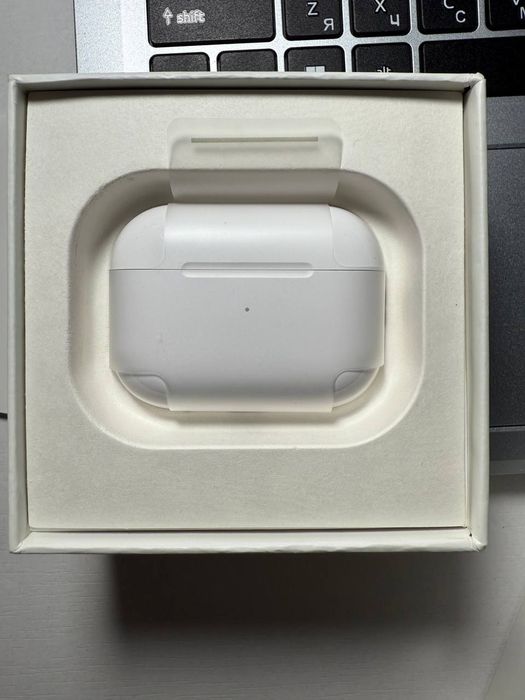 Airpods Pro 2 generation design in California