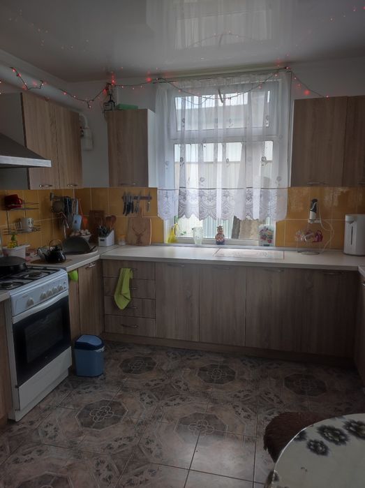 Продам мансардный дом отдельно стоящий