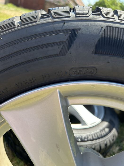 Vand roti R16 Volkswagen cu anvelope Hankook 195/60/R16C NOI