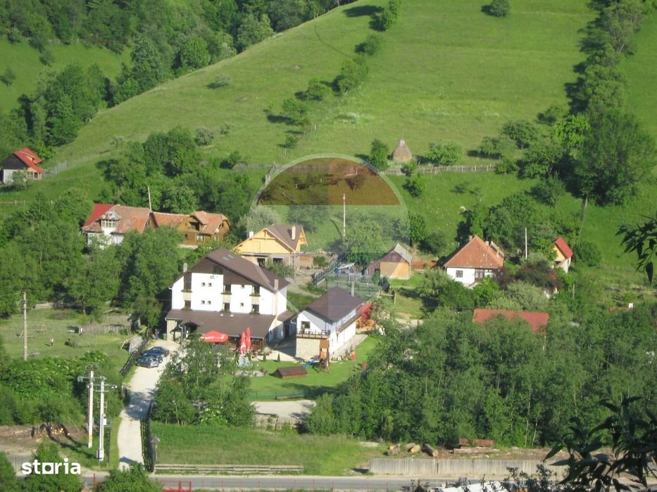 Casă / Vilă vacanta Moieciu, Brașov
