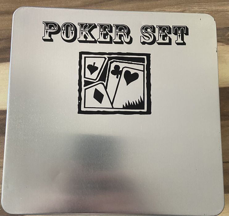 Poker Set nou cu jetoane si carti