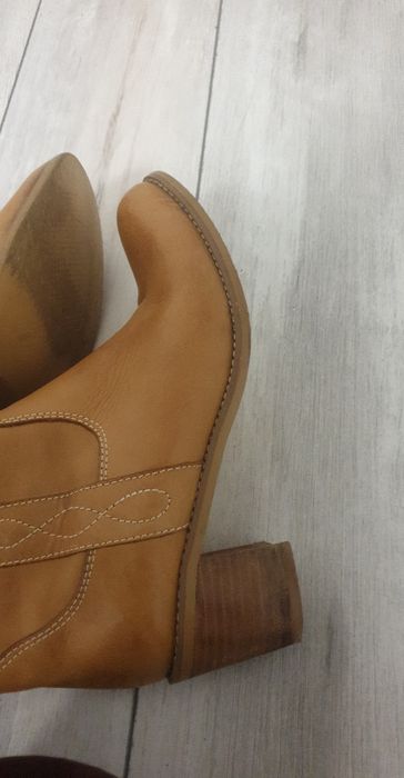 Cizme clarks piele naturala bej elastic pe gamba 38