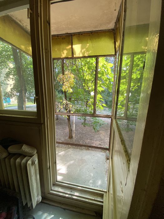Apartament 2 camere, etaj 1, lângă metrou Râul Doamnei – Aleea Arutela